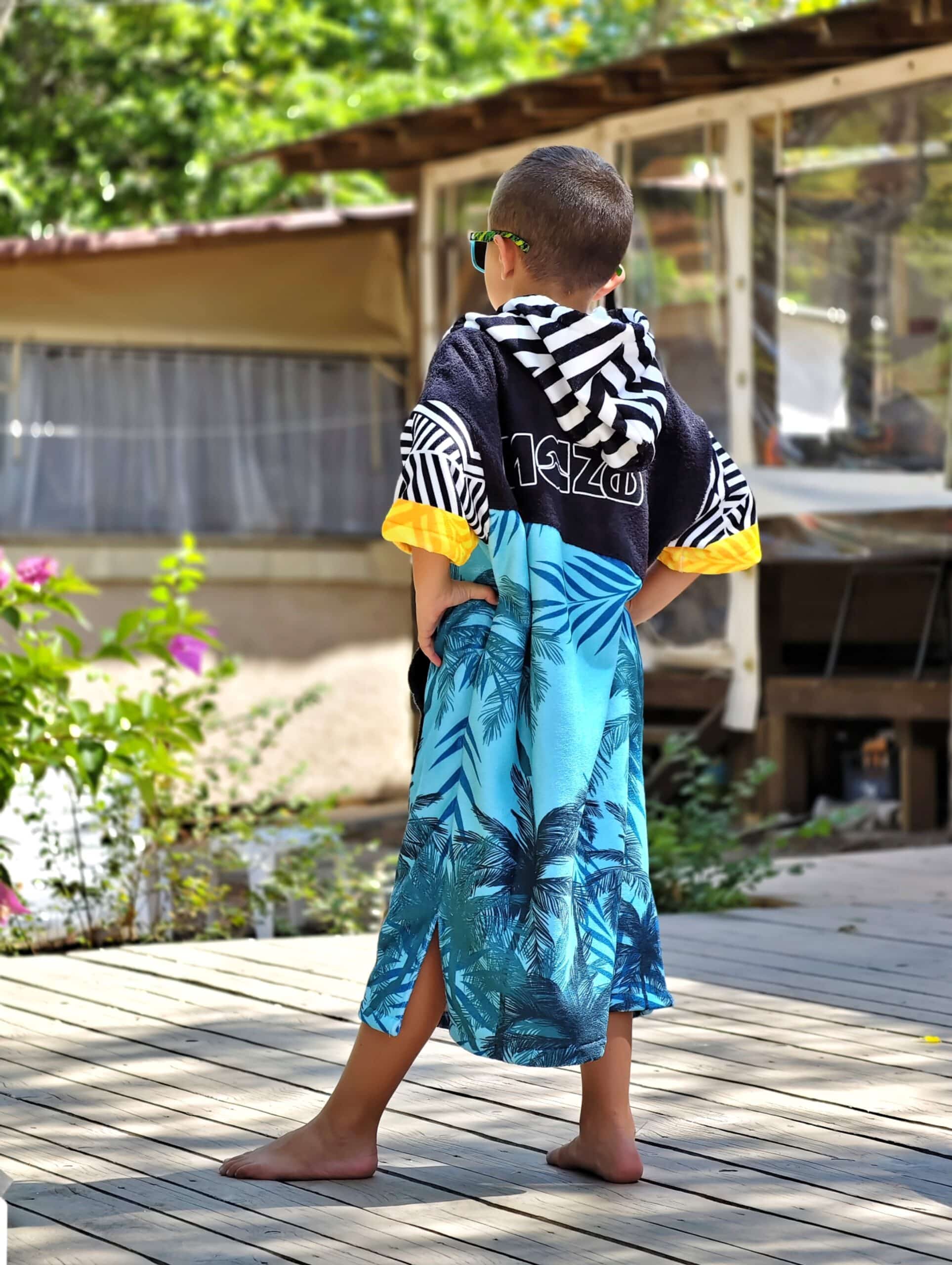 ДЕТСКО ПОНЧО MAZE BLUE TROPICAL ZIP